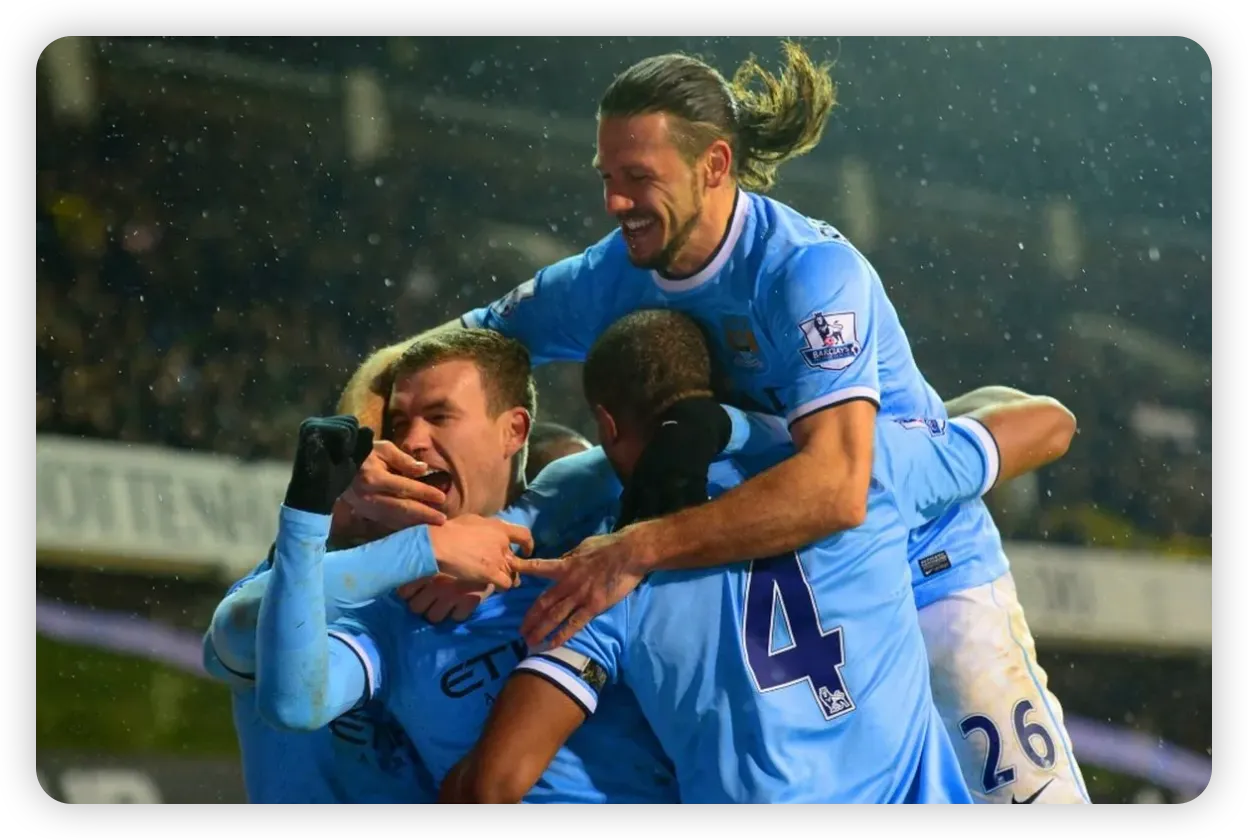 The Turbulent Beginnings of a Football Revolution